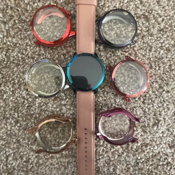 Samsung Galaxy Watch Active 2 with accessories - Picture 7 of 8